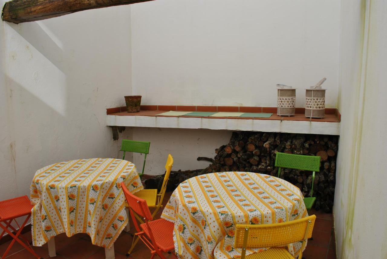 Alpalhão Casa Tipica Alentejanaヴィラ エクステリア 写真